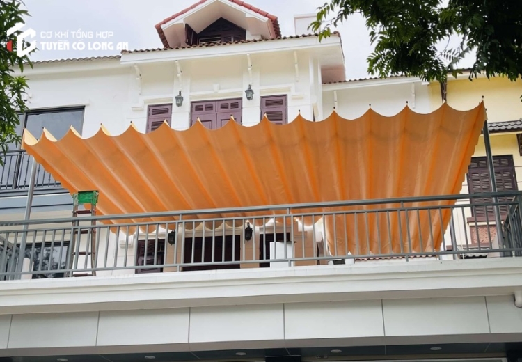 Lắp đặt mái che bạt xếp, mái bạt kéo lượn sóng giá rẻ tại Long An